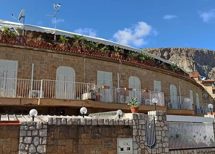 Ashur 163 - Mondello * Palermo