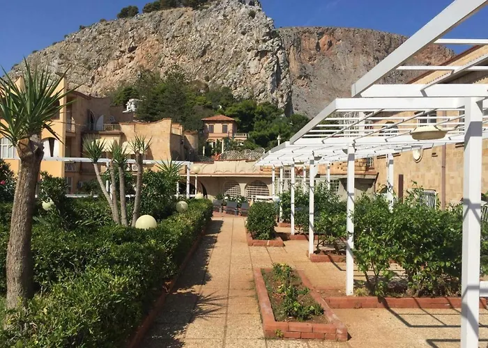 Ashur 163 - Mondello Appartamento *