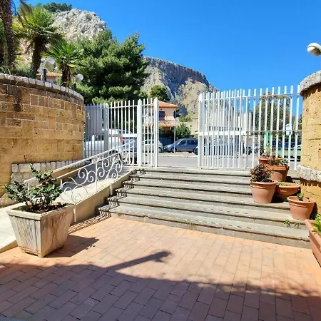 Ashur 163 - Mondello Apartman Palermo